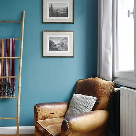 Veeve - Botanical Eclecticism In The 20th Paris